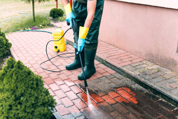 Best Gutter Cleaning  in Southwest Sandhill, TX